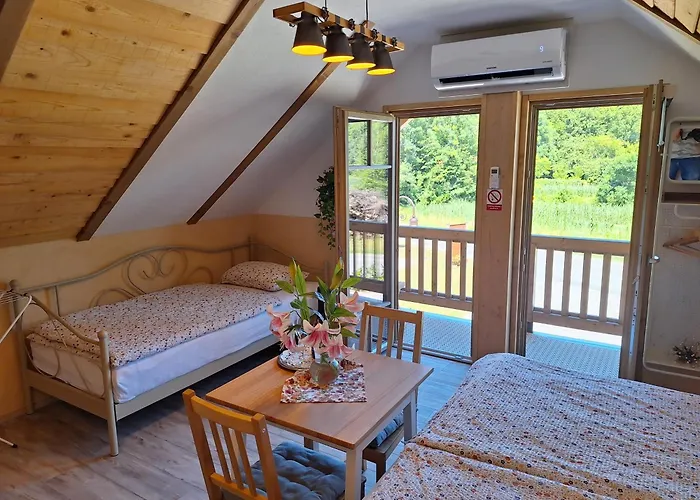 Skedenj Pri Trate Landhuis *